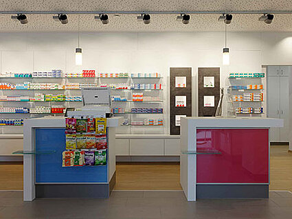 Einzelhandverkauf Medicum Apotheke Lemgo